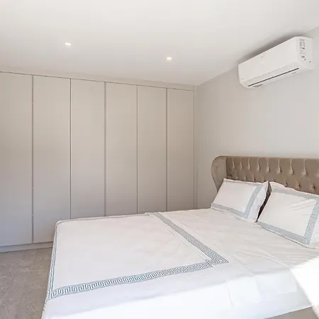 Gorgeous 2 Bedroom Flat With An Amazing View Of Yahsi Apartment Bodrum