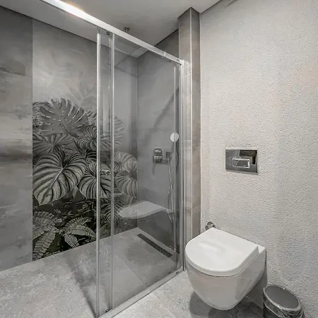 Apartment Gorgeous 2 Bedroom Flat With An Amazing View Of Yahsi *