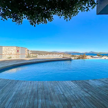 Gorgeous 2 Bedroom Flat With An Amazing View Of Yahsi